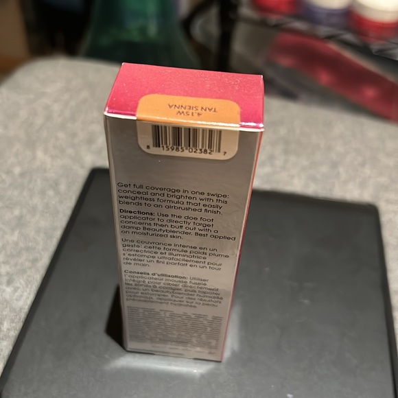 BeautyBlender BOUNCE Concealer 4.15W Tan Sienna - Picture 4 of 4